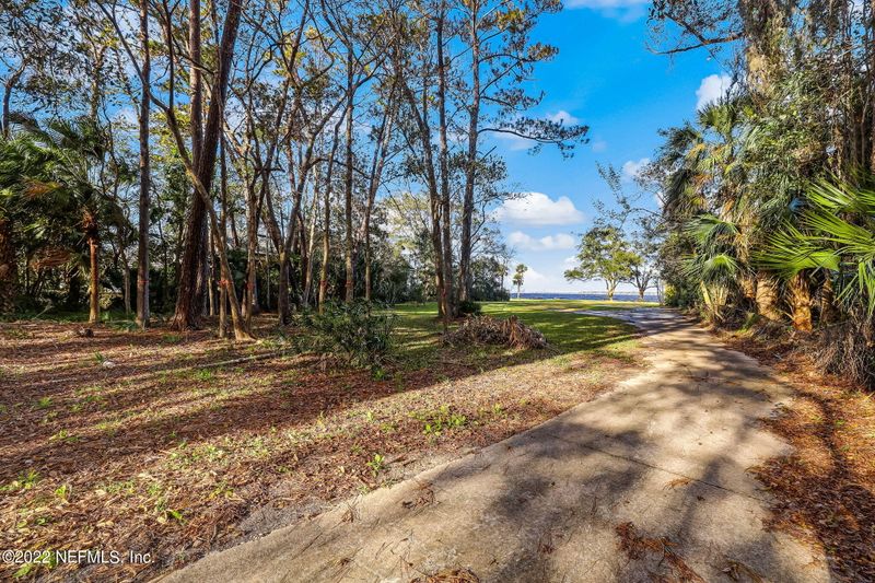 3855 Timuquana Rd, Jacksonville, FL 32210