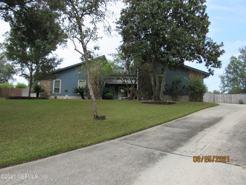 386 Foxridge Rd, Orange Park, FL 32065