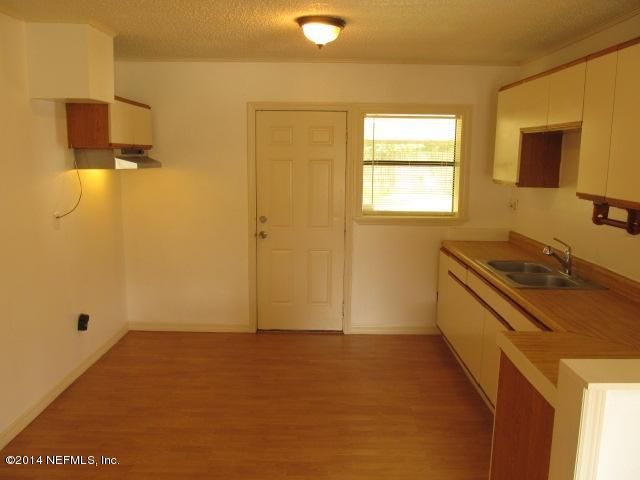 3863 Copper Cir E, Jacksonville, FL 32207