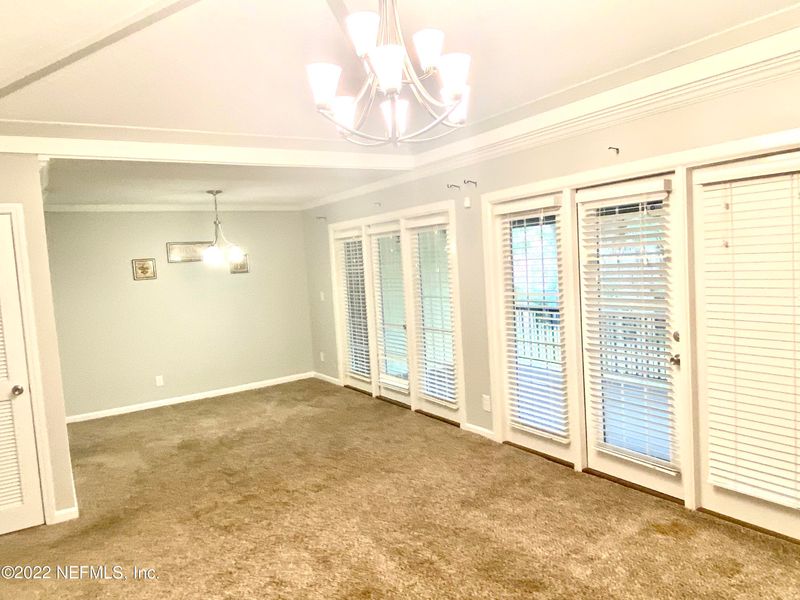 3864 La Mirada Dr N #8, Jacksonville, FL 32217