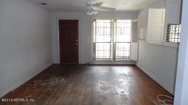 3866 Conga St, Jacksonville, FL 32217