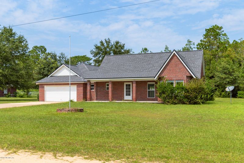 3868 Darlene Rd, Middleburg, FL 32068
