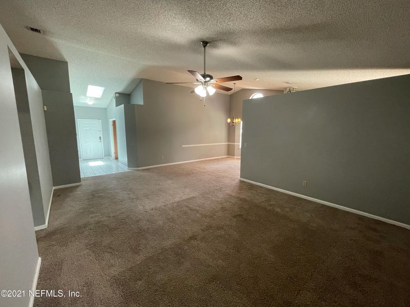 3880 Winter Berry Rd E, Jacksonville, FL 32210