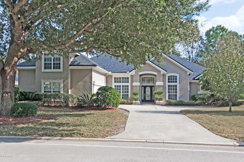 3881 Biggin Church Rd W, Jacksonville, FL 32224