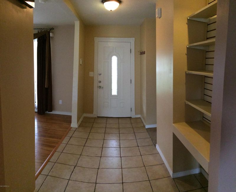 3884 Chestwood Ave, Jacksonville, FL 32277