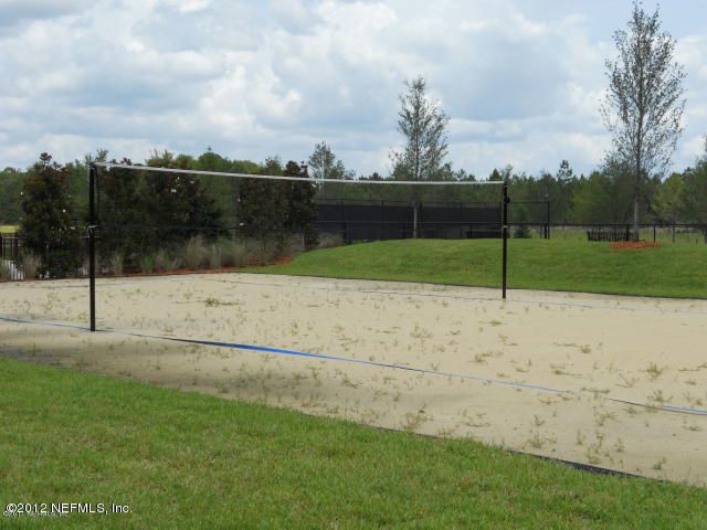 390 Forest Meadow Ln, Orange Park, FL 32065