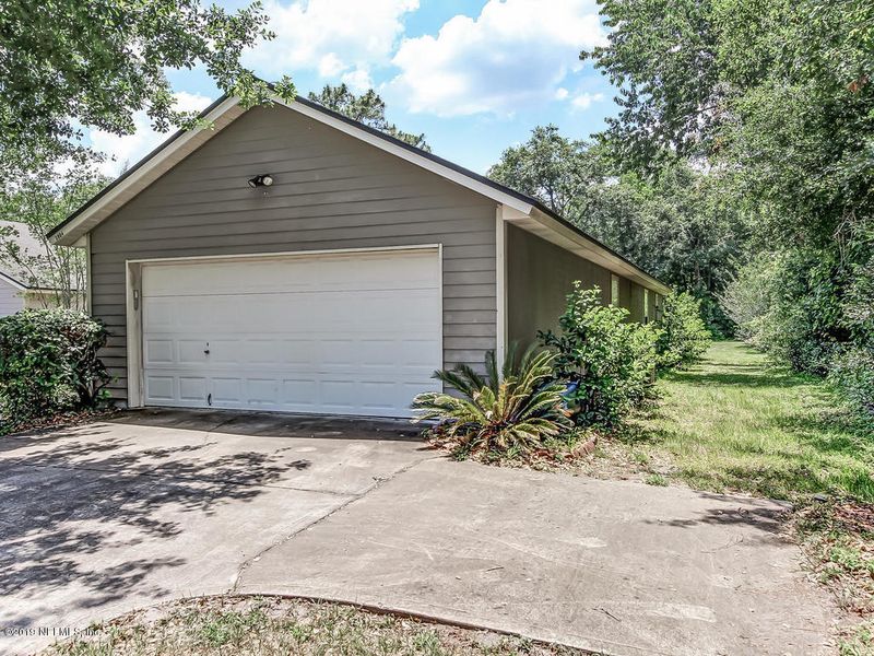 3904 Fouraker Rd, Jacksonville, FL 32210