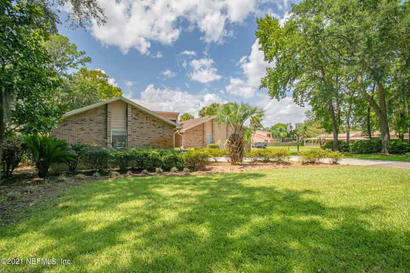3904 Wayland St, Jacksonville, FL 32277