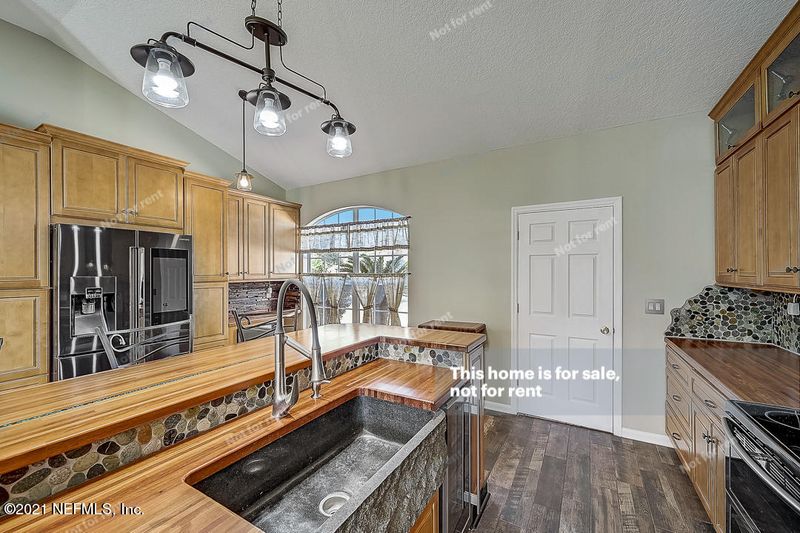 3905 Selig Ct, Middleburg, FL 32068