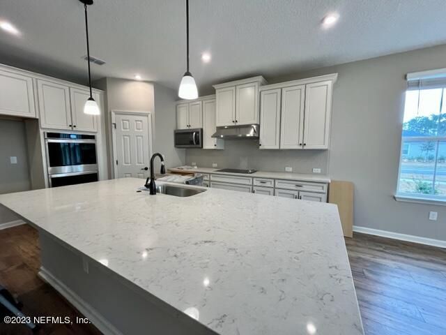 3911 Eagle Rock Rd, Middleburg, FL 32068