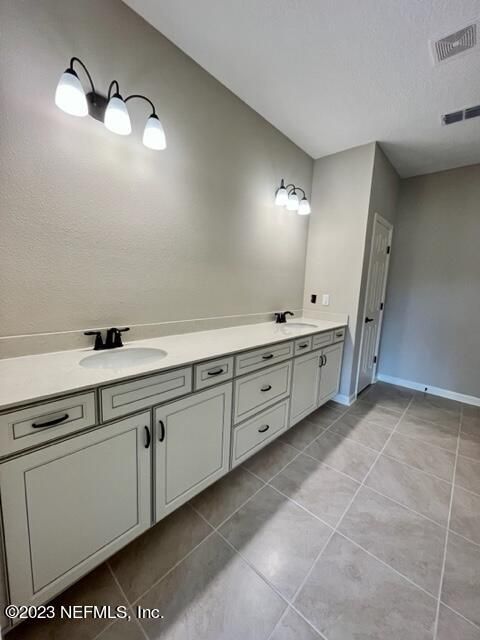 3911 Eagle Rock Rd, Middleburg, FL 32068