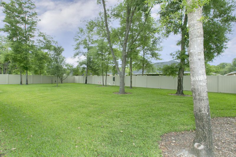 3913 Tar Kiln Rd, Jacksonville, FL 32223