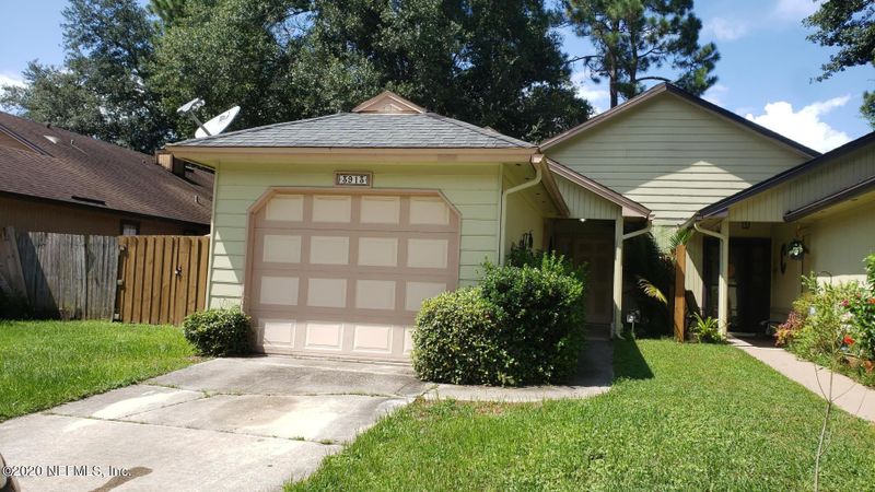 3913 Windridge Ct, Jacksonville, FL 32257
