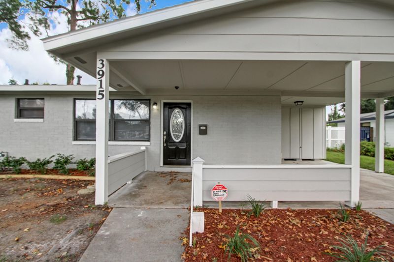 3915 Pittman Dr, Jacksonville, FL 32207