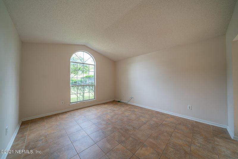 3917 Santa Fe St E, Jacksonville, FL 32246