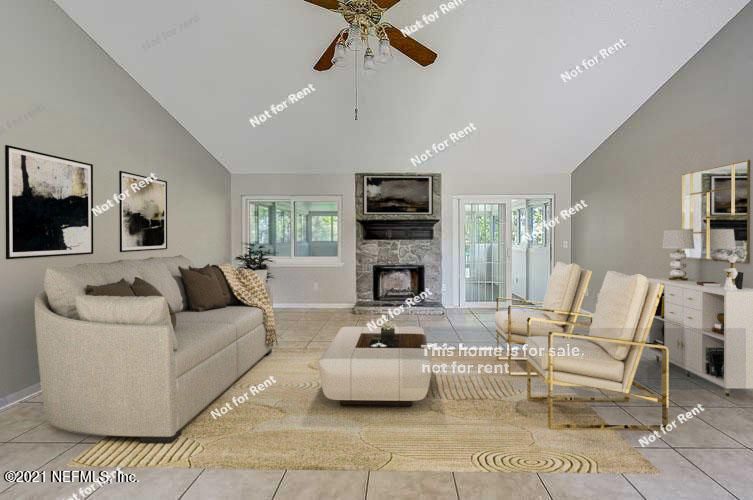 3919 Summer Pines Dr, Jacksonville, FL 32257