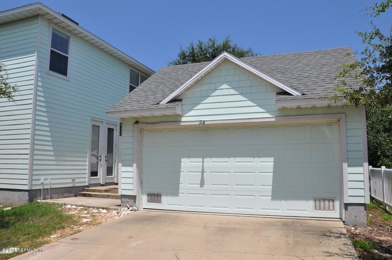 3920 Oak St, St Augustine, FL 32084