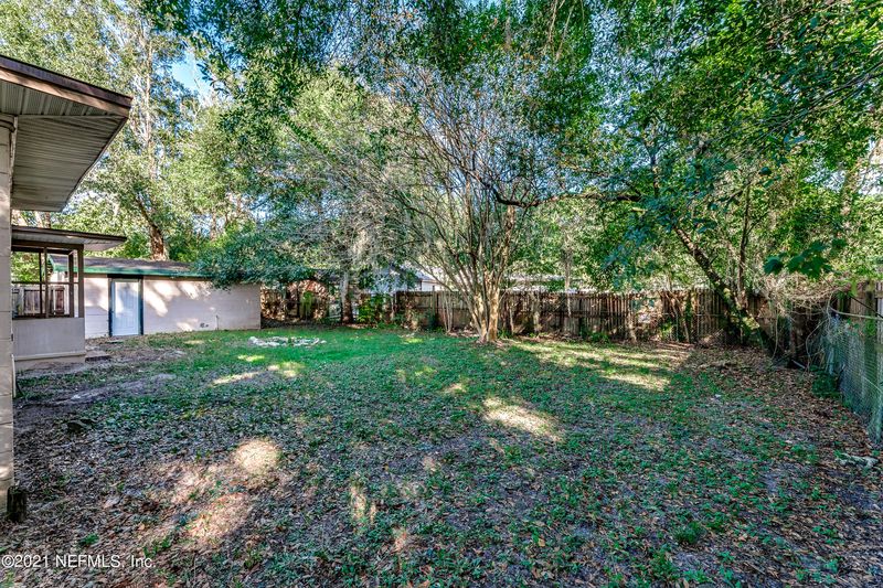 3927 Ruby Dr W, Jacksonville, FL 32246