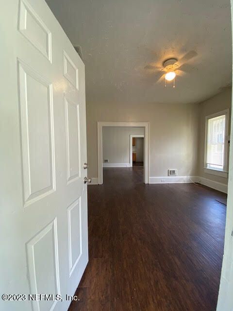 3930 Perry St, Jacksonville, FL 32206