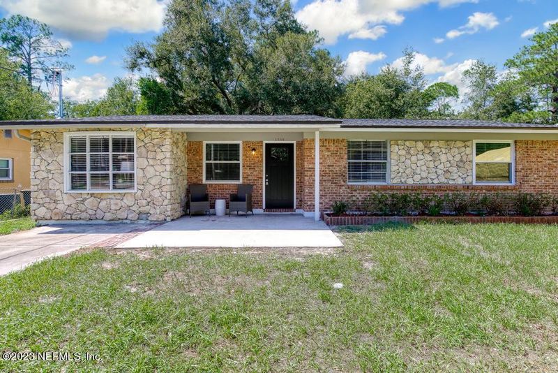 3934 Packard Dr, Jacksonville, FL 32246