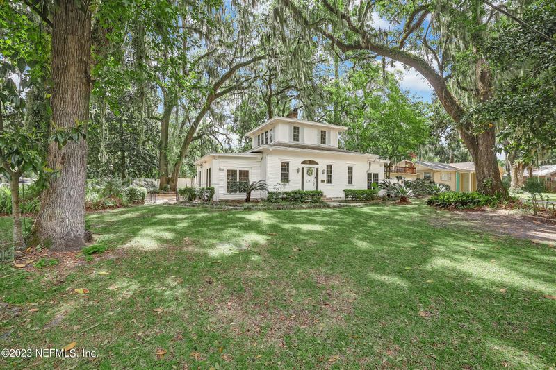 3947 Mcgirts Blvd, Jacksonville, FL 32210