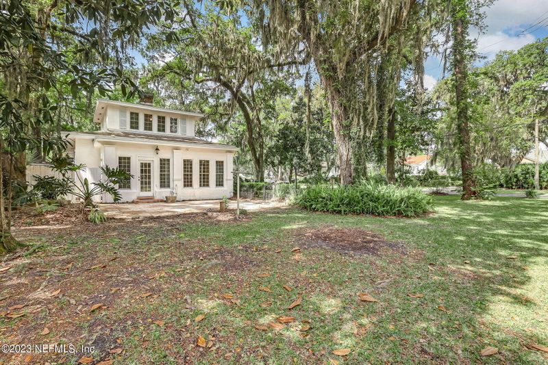 3947 Mcgirts Blvd, Jacksonville, FL 32210