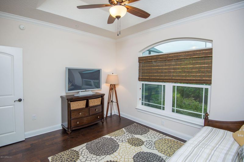 395 Seloy Dr, St Augustine, FL 32084