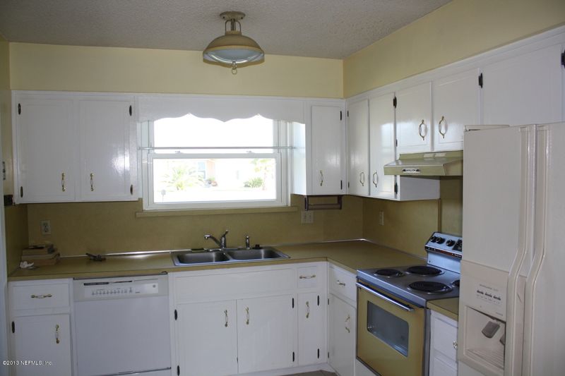 3950 Morning Glory Rd, Jacksonville, FL 32210