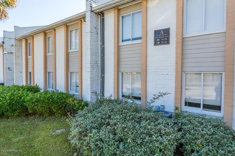 3952 Atlantic Blvd #A-01, Jacksonville, FL 32207