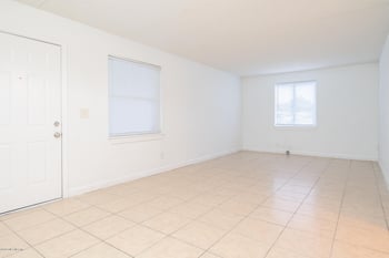 3952 Atlantic Blvd #C-09, Jacksonville, FL 32207