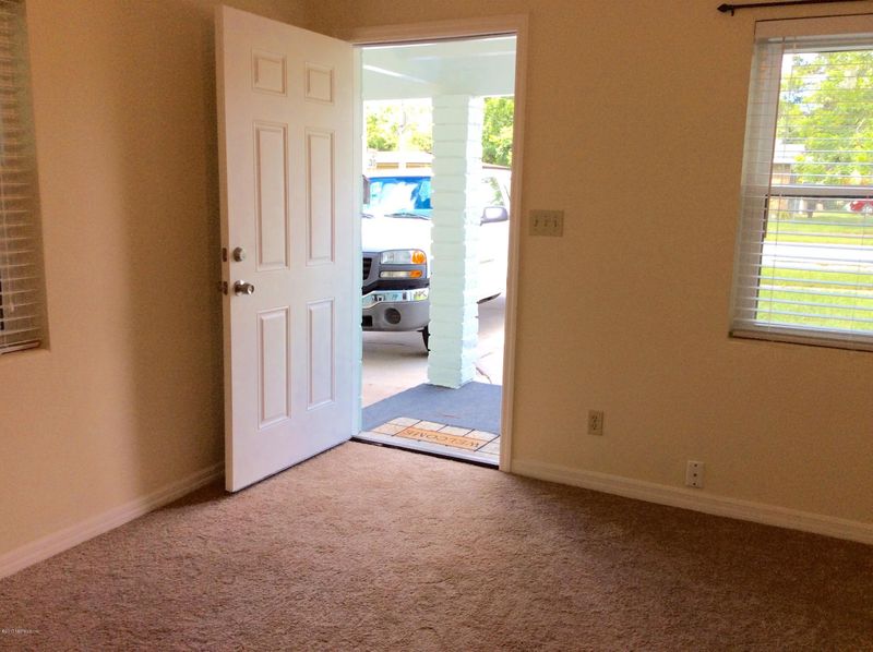 3952 Forest Blvd, Jacksonville, FL 32246