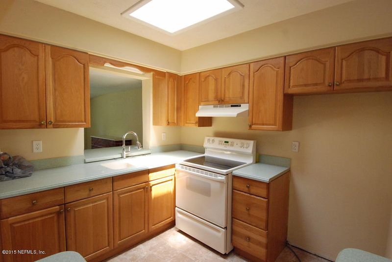 3952 Freel Rd, Jacksonville, FL 32210