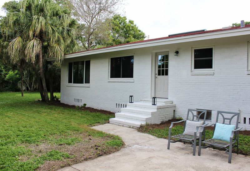 3960 Via De La Reina St, Jacksonville, FL 32217