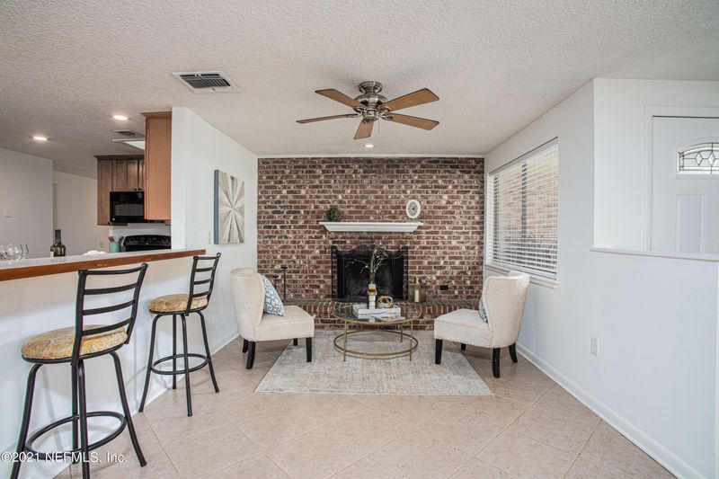 3968 Oriely Dr, Jacksonville, FL 32210
