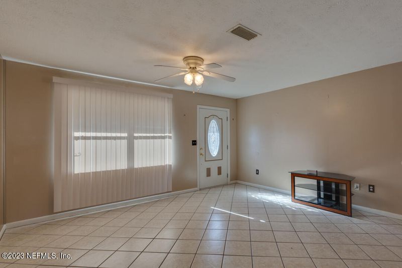 397 SE 42nd St, Keystone Heights, FL 32656