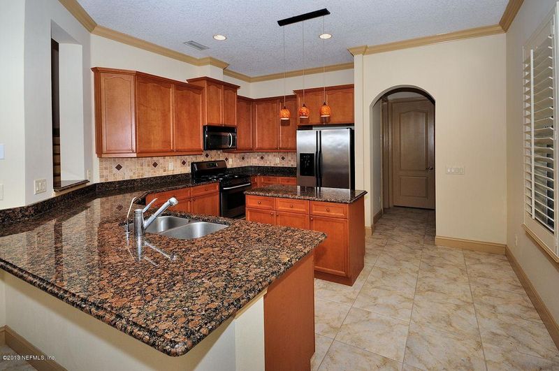 3971 Palm Way, Jacksonville Beach, FL 32250