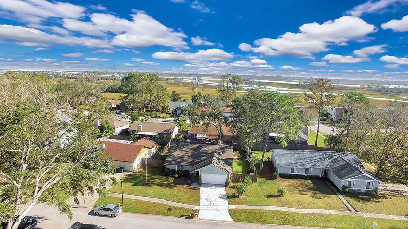 3975 Petite Dr, Jacksonville, FL 32250