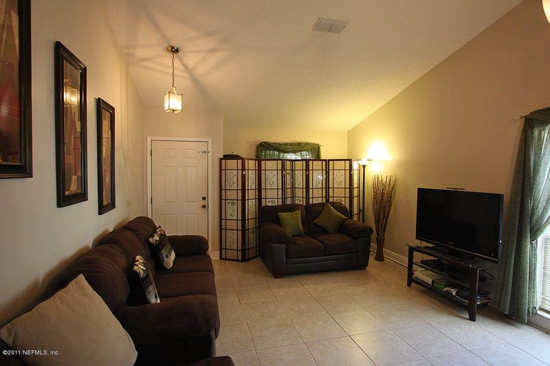 398 Oldfield Dr, Fleming Island, FL 32003