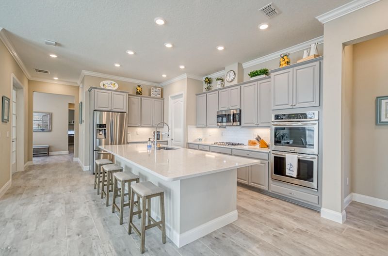 399 Hatter Dr, Ponte Vedra, FL 32081