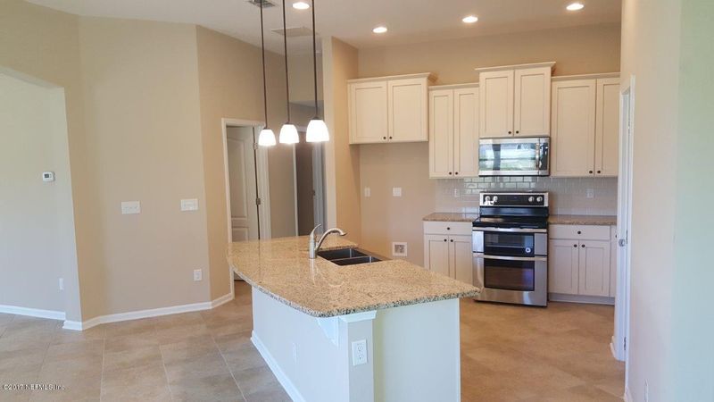 399 Samara Lakes Pw, St Augustine, FL 32092