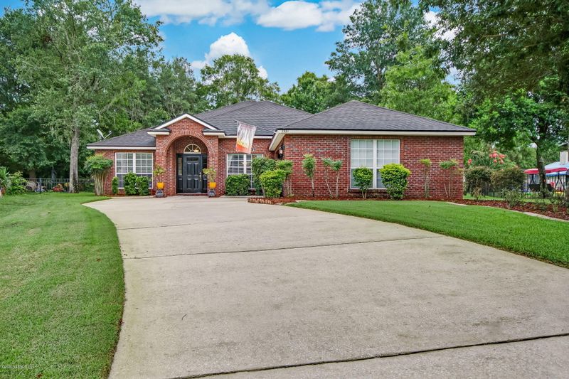 3991 Lake Crest Ter, Middleburg, FL 32068