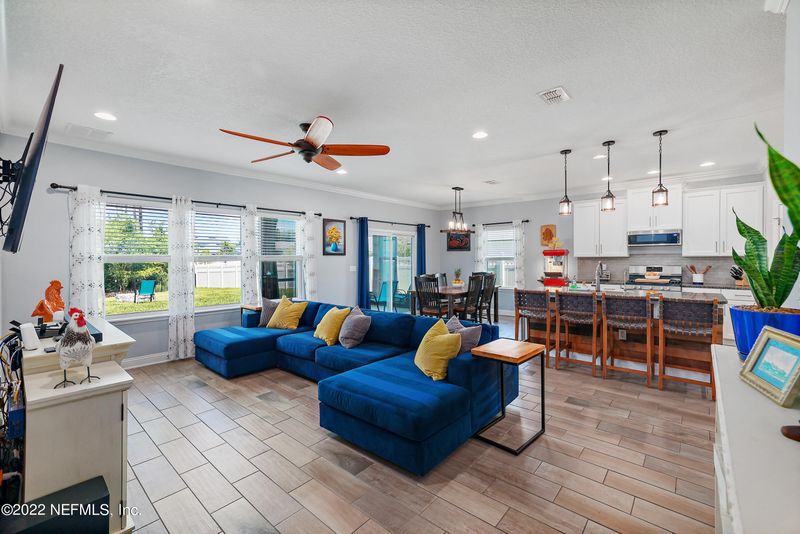 40 Grampian Highlands Dr, St Johns, FL 32259