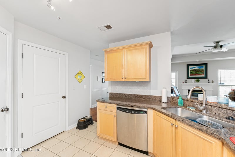 400 E Bay St #207, Jacksonville, FL 32202