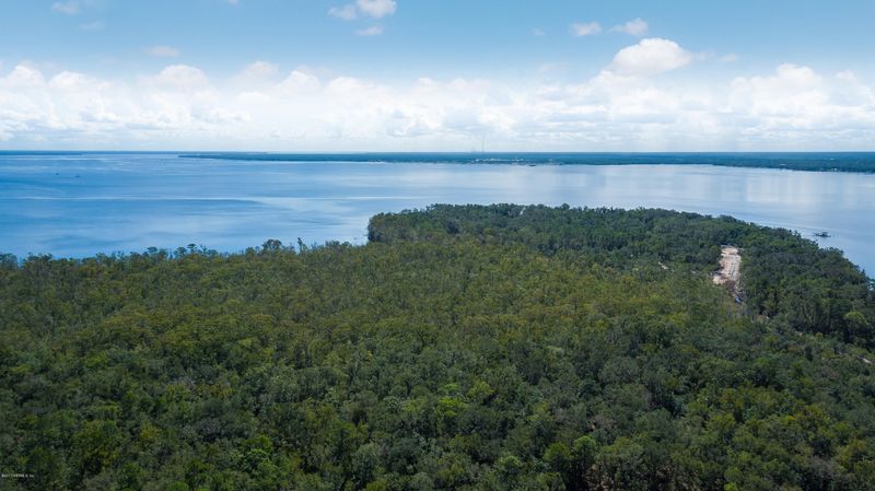400 Hallowes, St Johns, FL 32259