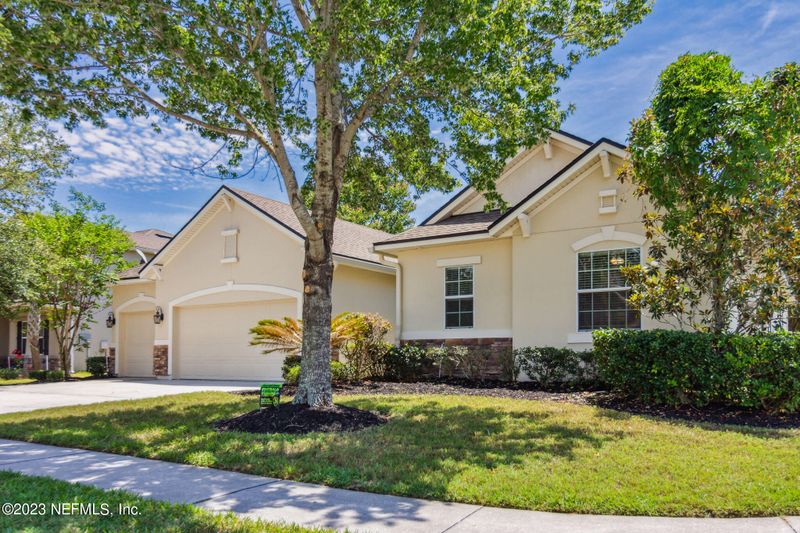 400 Paisley Pl, St Johns, FL 32259