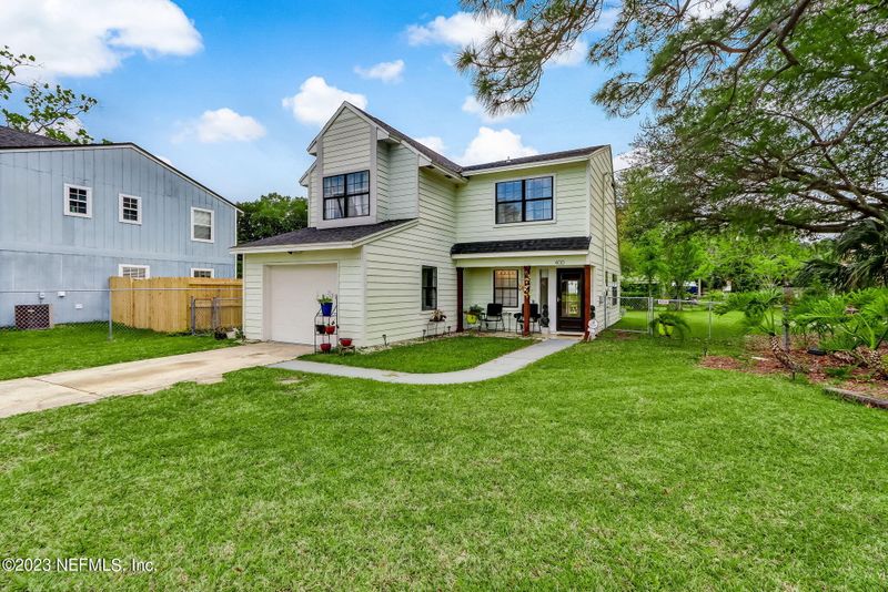 400 Trout River Dr, Jacksonville, FL 32208