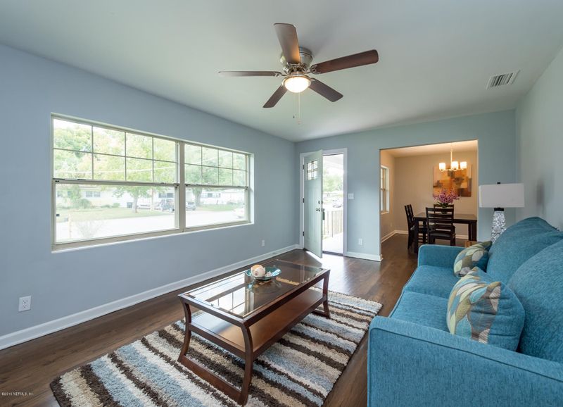 4001 Anvers Blvd, Jacksonville, FL 32210