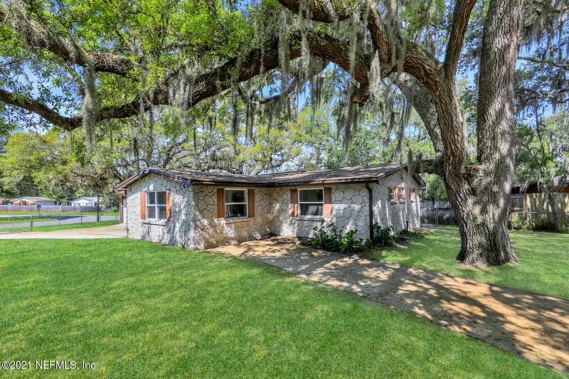 401 Arora Blvd, Orange Park, FL 32073