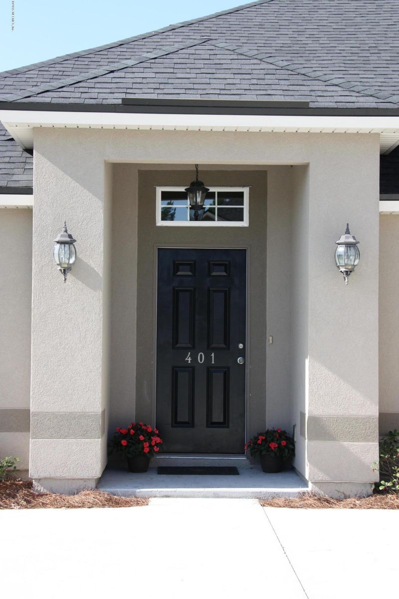 401 Chattan Way, St Johns, FL 32259
