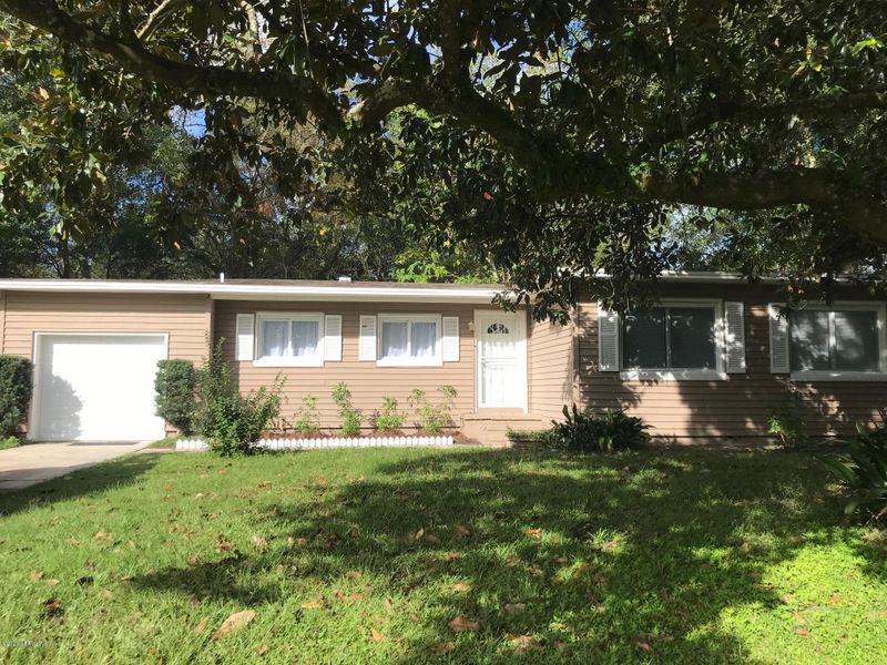 4010 Anvers Blvd, Jacksonville, FL 32210